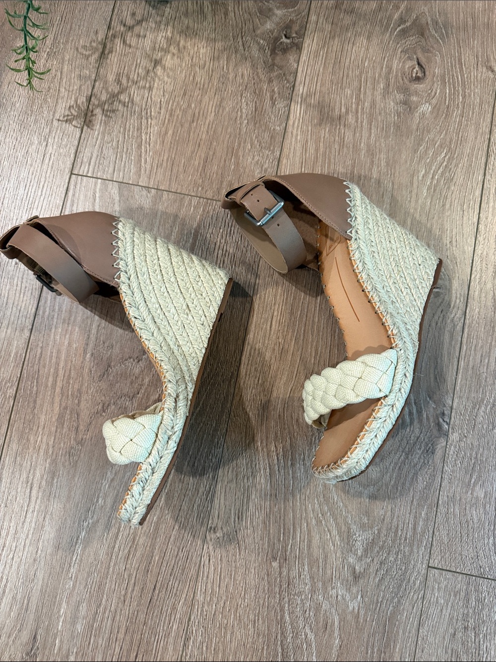DOLCE VITA NILTON BRAIDED PLATFORM WEDGE ESPADRILLE SANDAL SIZE 9 LIKE NEW - Picture 4 of 8